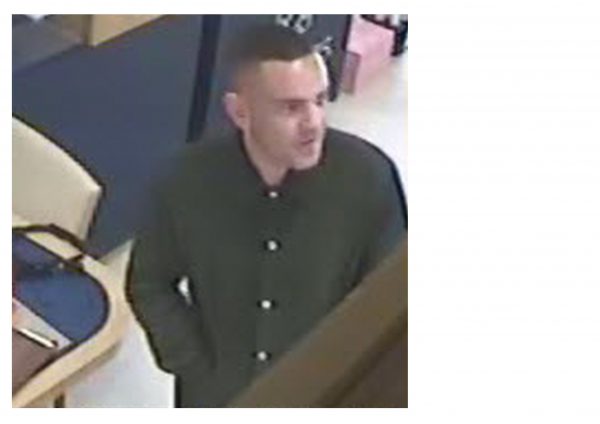 Hull: Can you ID this man?